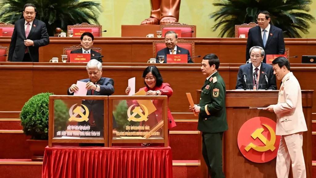 Danh sách Ủy viên Bộ Chính trị, Ban Bí thư khóa XIII tái cử Ban Chấp hành Trung ương khóa XIV