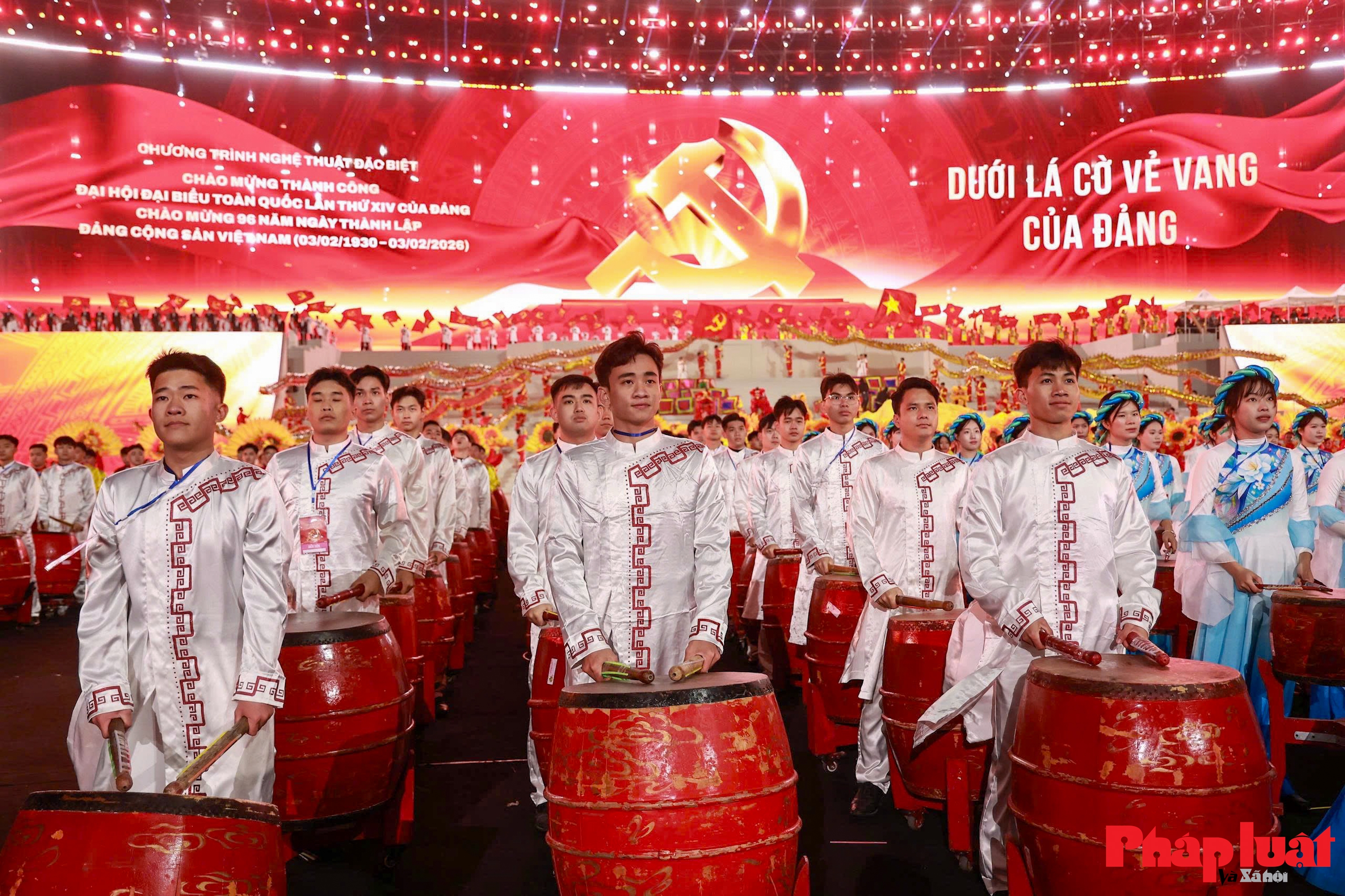 Mãn nhãn trống hội Học viện Cảnh sát nhân dân chào mừng Đại hội XIV của Đảng