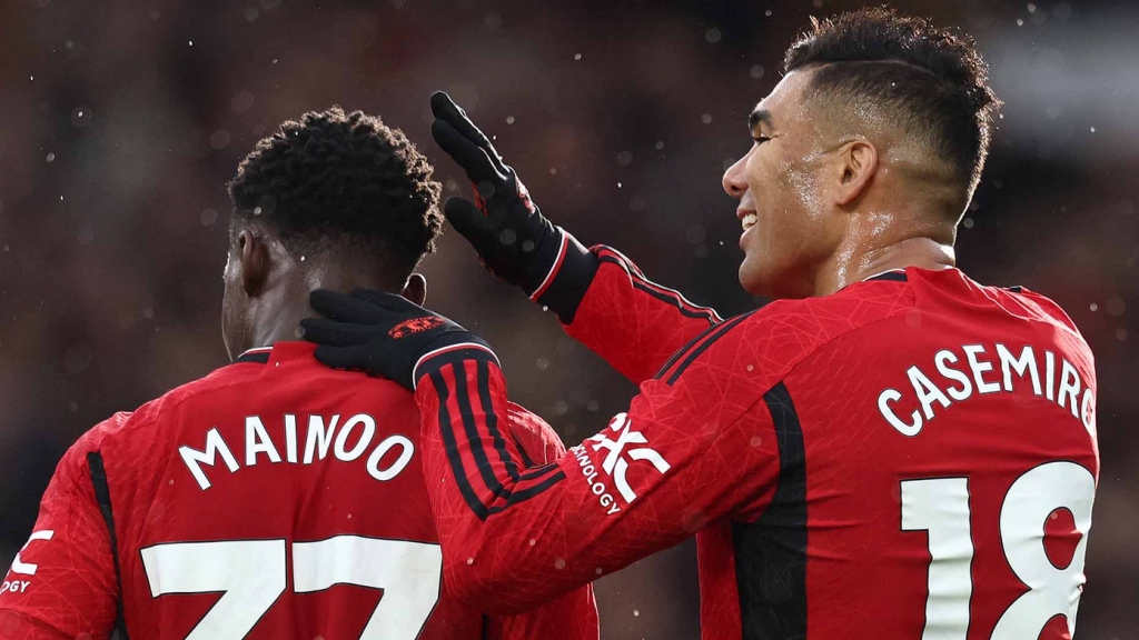 Man Utd gấp rút đàm phán với Kobbie Mainoo sau quyết định chia tay của Casemiro