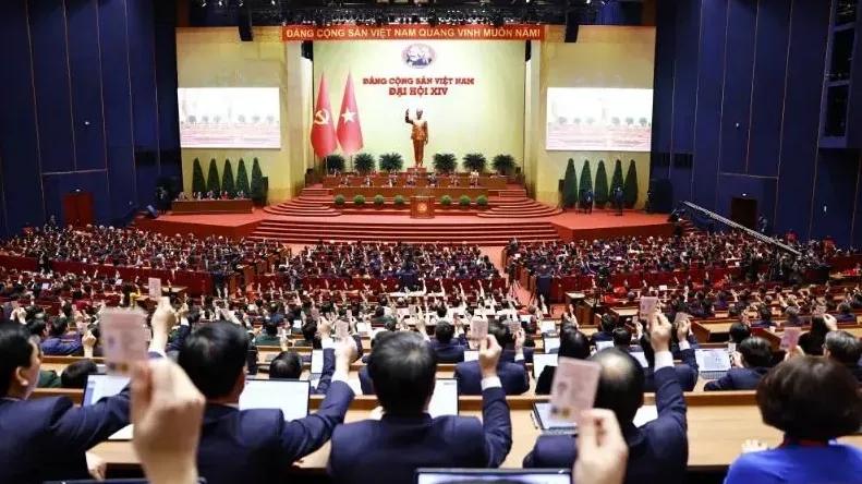 Thông qua Nghị quyết Đại hội đại biểu toàn quốc lần thứ XIV của Đảng: Chung sức, đồng lòng tiến mạnh trong kỷ nguyên mới của dân tộc