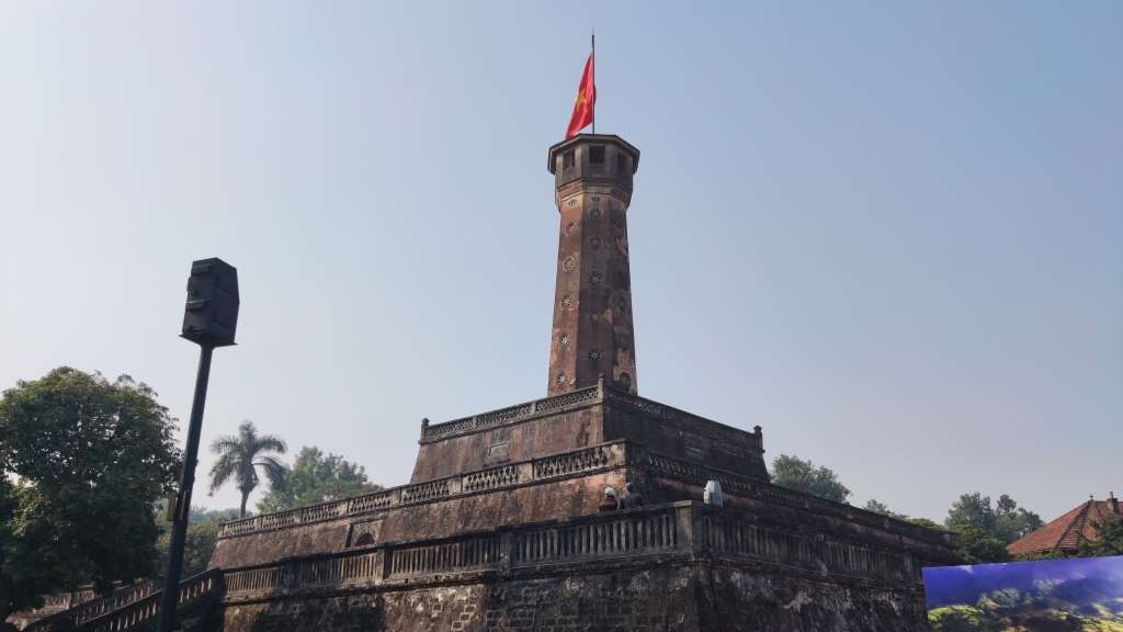 Chạm vào hồn cốt dân tộc qua hành trình “Ký ức Cột Cờ” Hà Nội