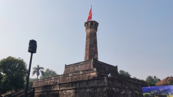 Chạm vào hồn cốt dân tộc qua hành trình “Ký ức Cột Cờ” Hà Nội