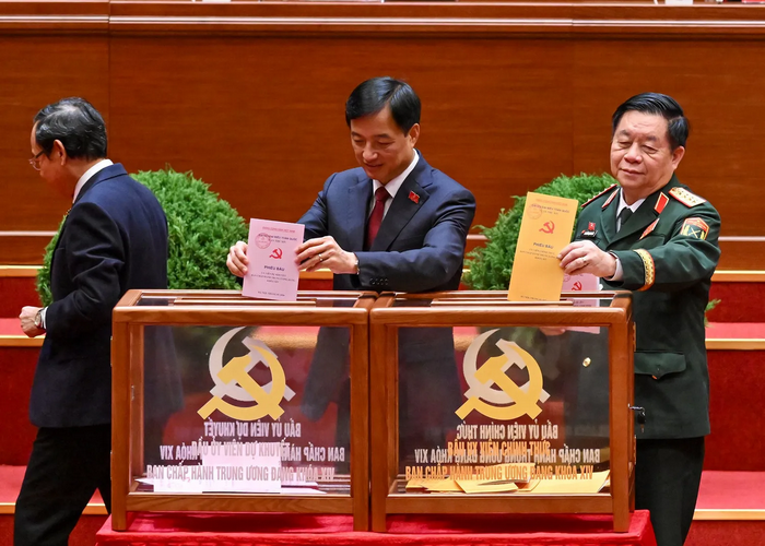 Hình ảnh Đoàn đại biểu Đảng bộ Thành phố Hà Nội dự Đại hội XIV của Đảng