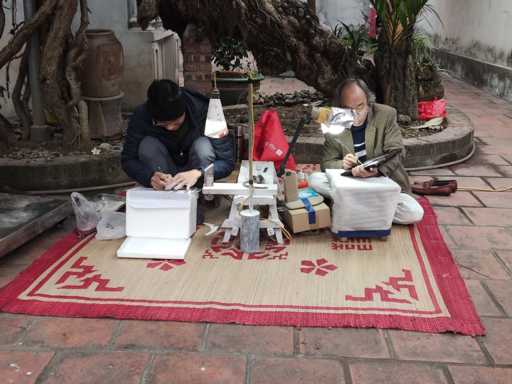 Khơi dậy nghề chạm khảm giữa lòng di sản đình Vũ Thạch