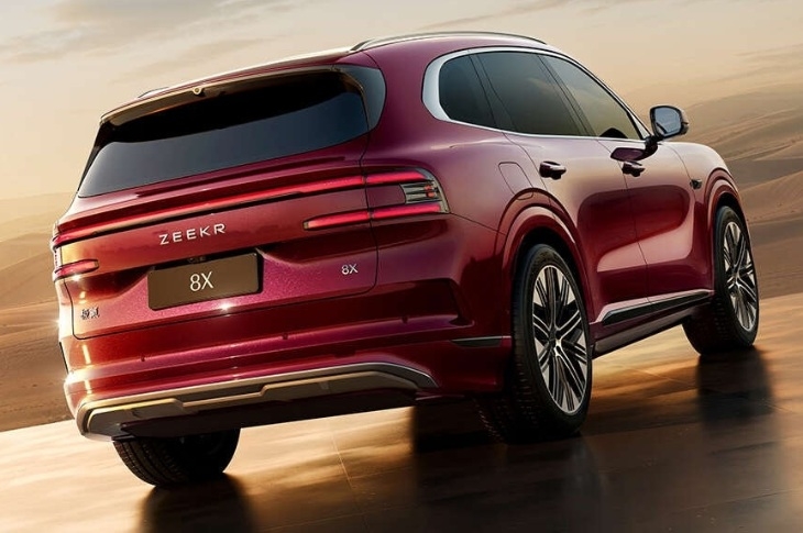 Zeekr 8X PHEV lộ diện: SUV hạng sang cỡ lớn, sẵn sàng khuấy động thị trường năm 2026