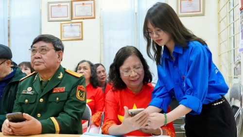 Kỳ cuối: Góp phần xây dựng văn hóa số cho người dân