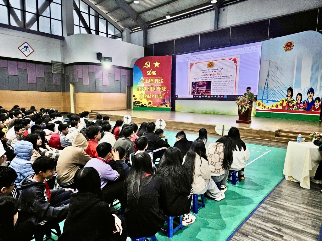 Tuyên truyền phòng, chống ma túy học đường, xây dựng mô hình “Trường học an toàn”