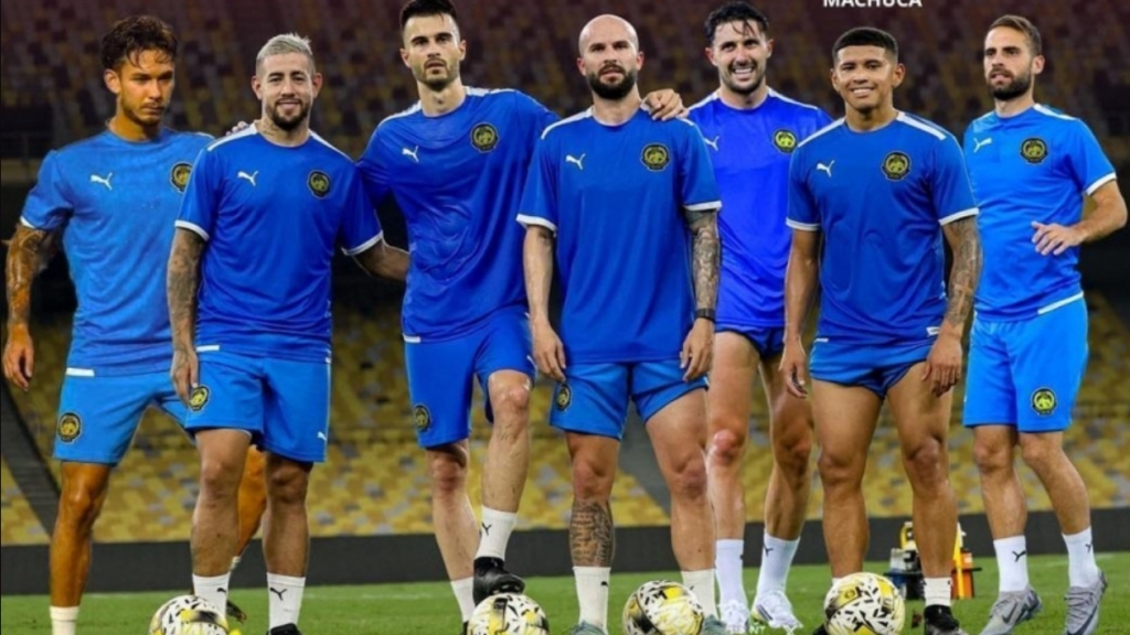 7 cầu thủ nhập tịch trái phép của Malaysia bất ngờ được trở lại thi đấu