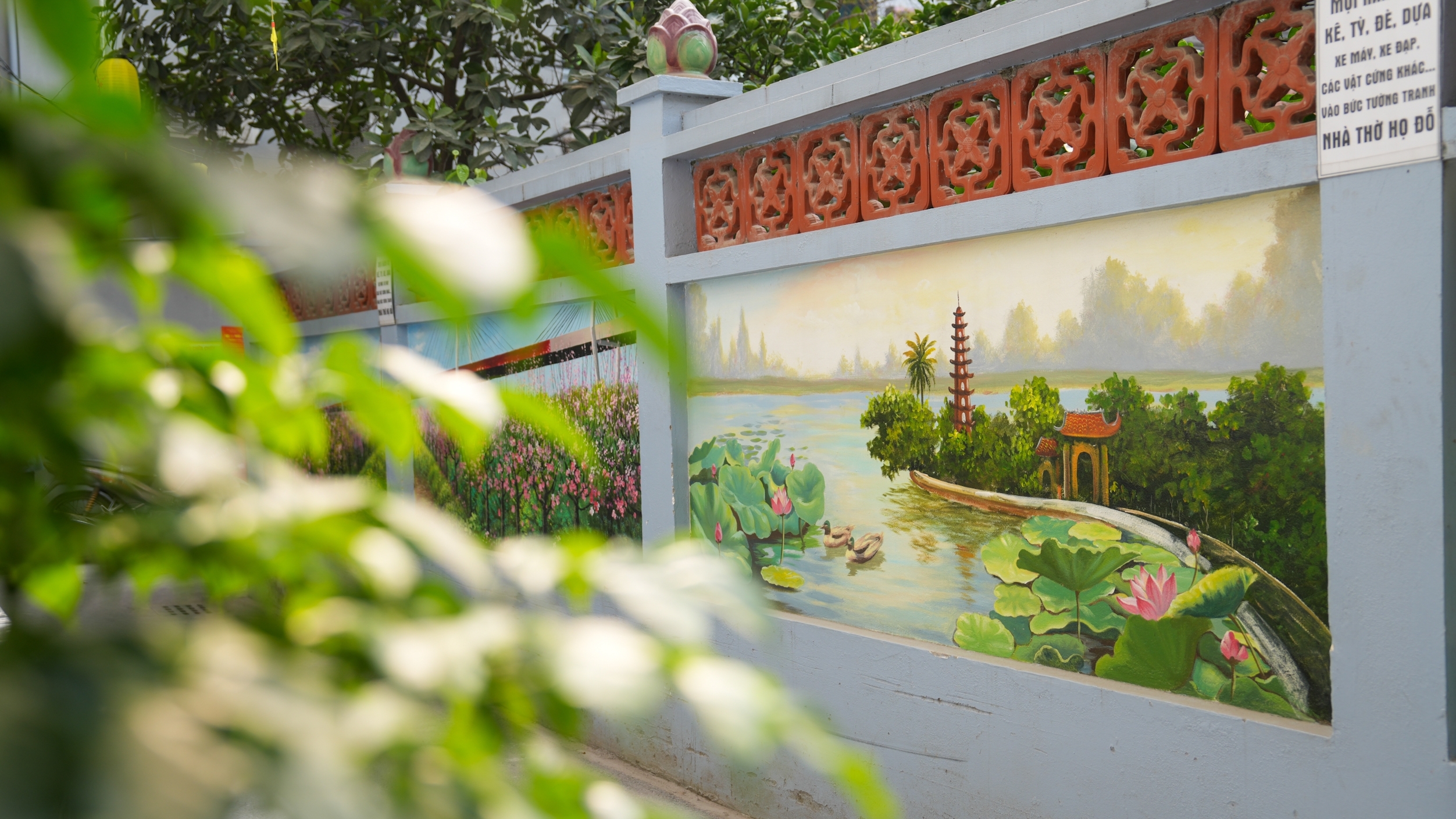 Ngõ phố “nở hoa” ở Nhật Tân - đô thị văn minh bắt đầu từ những việc rất nhỏ