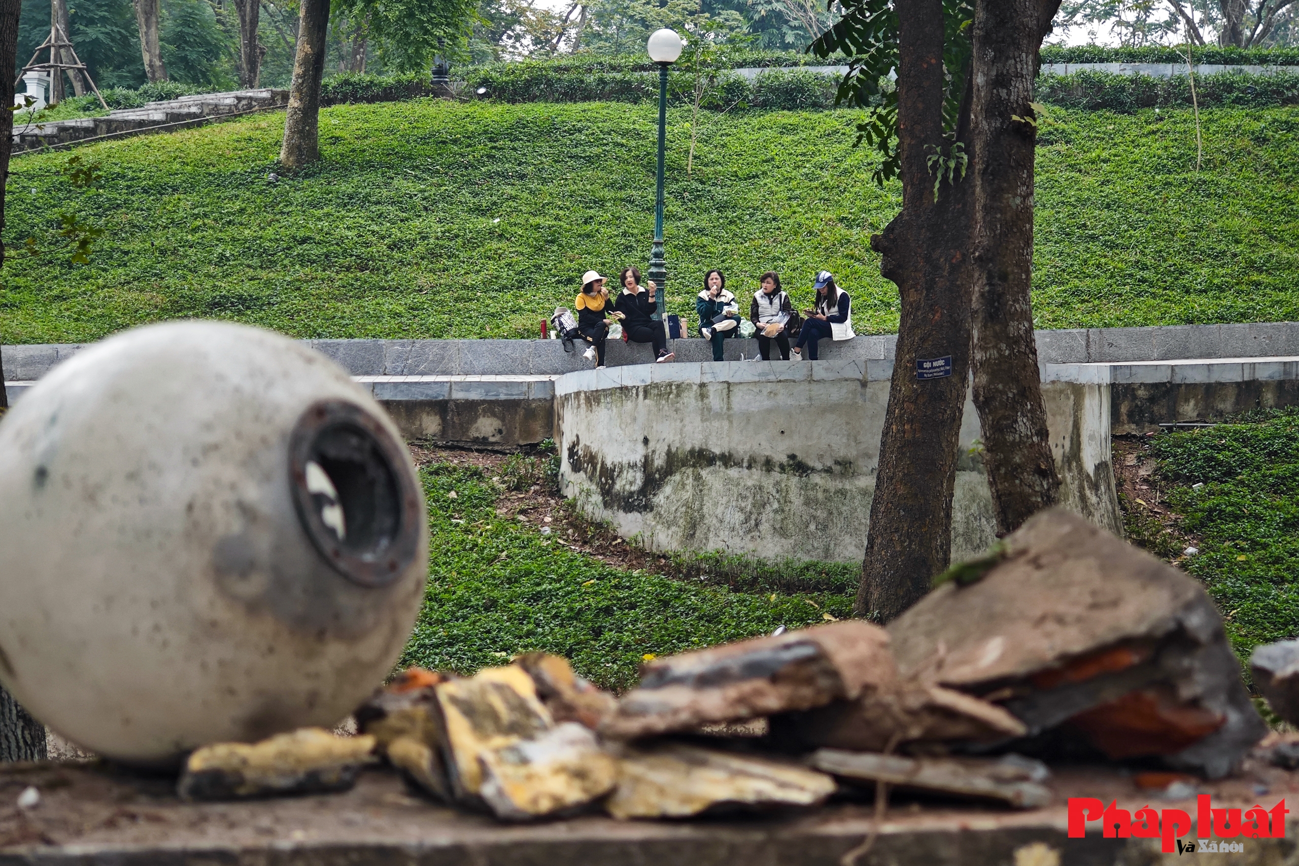 Hạ rào, mở rộng không gian xanh công viên lâu đời nhất tại Hà Nội