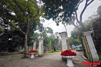 Hạ rào, mở rộng không gian xanh công viên lâu đời nhất tại Hà Nội
