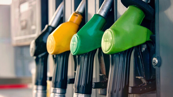 Giá xăng dầu hôm nay 29/1/2026: giá dầu thế giới bật tăng mạnh