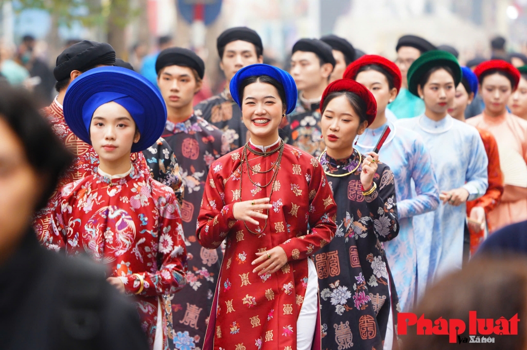 Lễ Mở cửa Ô khai màn buổi rước lễ “Tết Việt -Tết phố 2026”