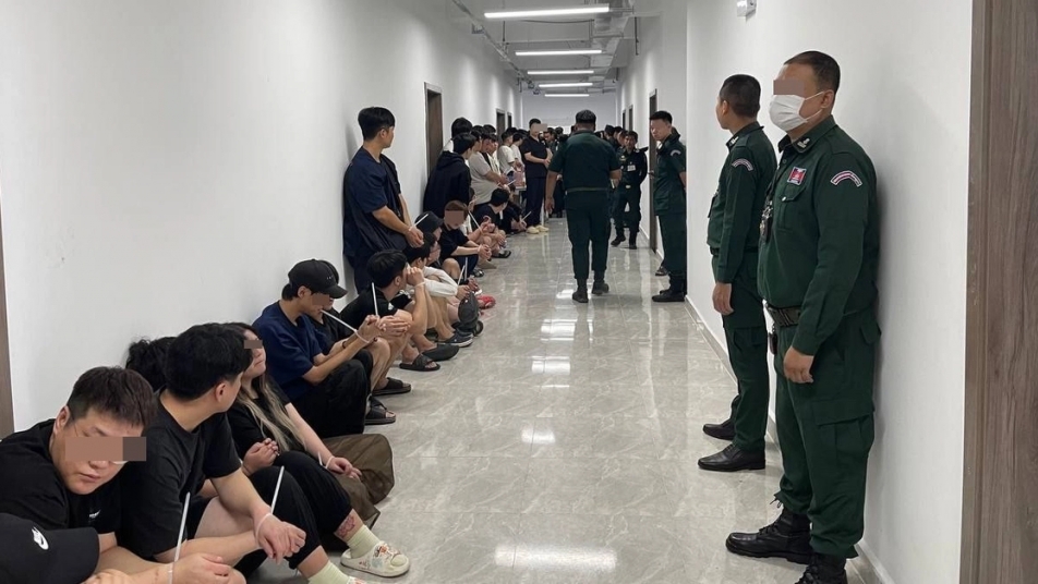 Campuchia truy quét lớn tại Bavet, bắt hơn 2.000 nghi phạm lừa đảo trực tuyến