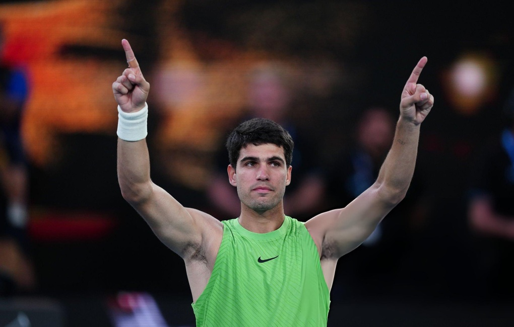 Carlos Alcaraz vô địch Australia Open 2026: Tay vợt trẻ nhất lịch sử hoàn tất bộ sưu tập Grand Slam