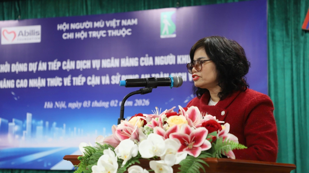 Trao cơ hội tiếp cận dịch vụ ngân hàng cho người khuyết tật