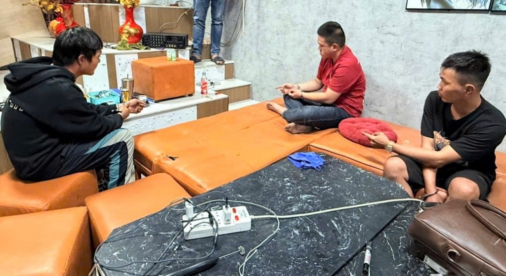 Hiện trường vụ tổ chức sử dụng ma túy.