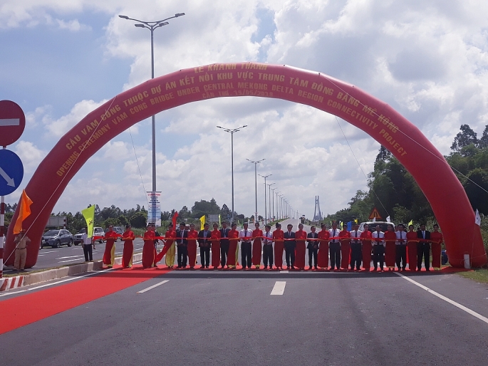 Khánh thành cầu Vàm Cống khanh thanh cau vam cong