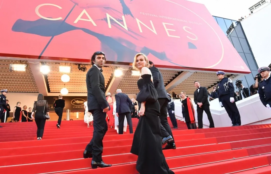 Liên hoan phim Cannes chính thức lùi ngày khai mạc