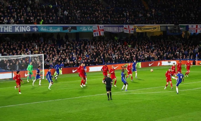 Chelsea và Liverpool tạo ra trận cầu đầy cảm xúc