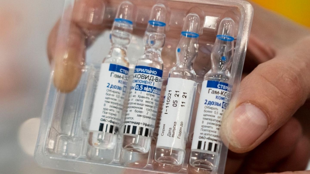 Nga chuẩn bị có vắc-xin ngừa Covid-19 chống lại nhiều biến thể