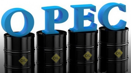 Giá dầu giảm mạnh phiên đầu tuần chờ tín hiệu từ OPEC+