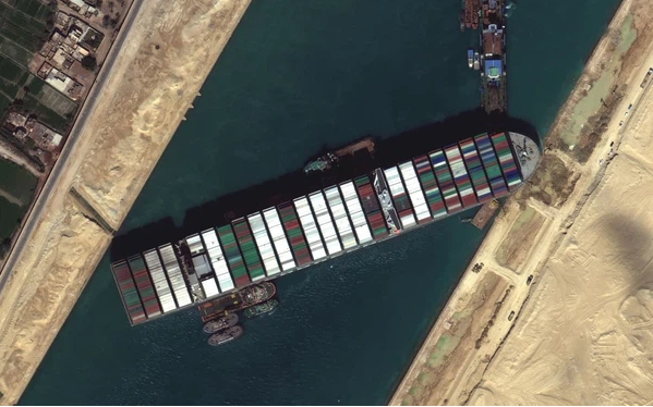 Siêu tàu Ever Given bị mắc kẹt ở kênh đào Suez được giải cứu thành công