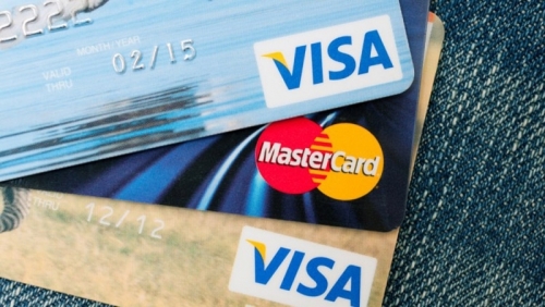 Visa và Mastercard ngừng hoạt động tại Nga