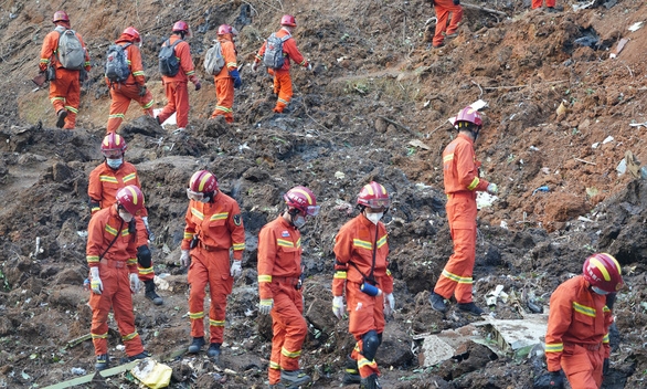 Vụ rơi máy bay ở Trung Quốc không tìm thấy người sống sót