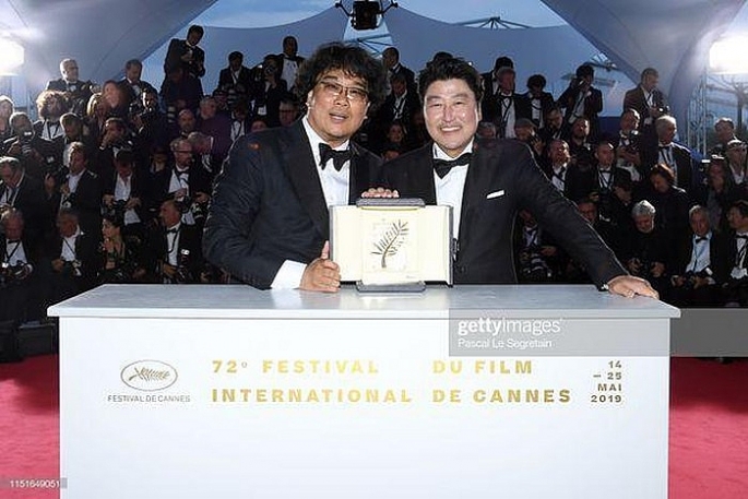 cannes 2019 ky sinh trung gianh giai canh co vang 2019