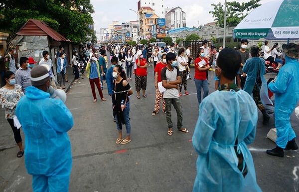 Thủ đô Phnom Penh (Campuchia) quyết định dỡ bỏ lệnh giới nghiêm vào ban đêm