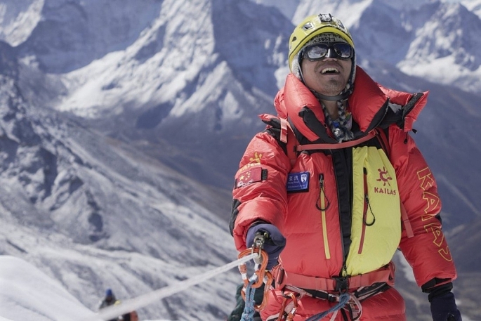 Ông Trương Hoành - người khiếm thị châu Á đầu tiên chinh phục đỉnh Everest.
