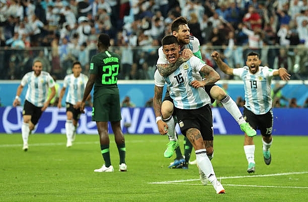 marcus rojo cuu vot messi argentina lach qua khe cua hep de di tiep