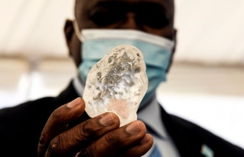 Viên kim cương lớn thứ 3 thế giới được phát hiện tại Botswana
