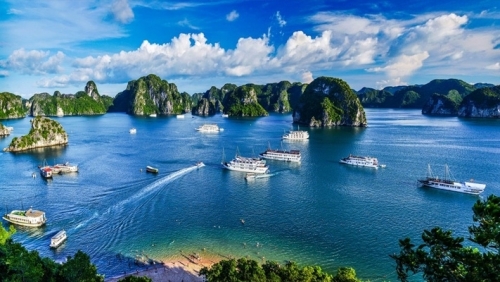 Miễn phí thăm quan các địa điểm du lịch nổi tiếng ở Quảng Ninh