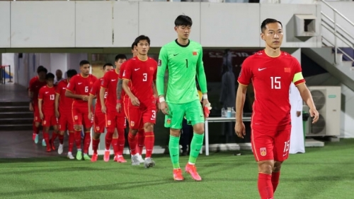 Đội trưởng của Trung Quốc "dè chừng" đội tuyển Việt Nam