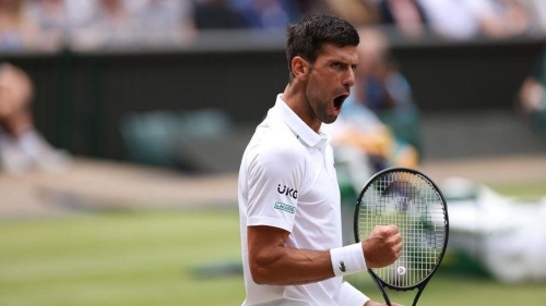 Djokovic thắng dễ để tiến vào bán kết Wimbledon 2021