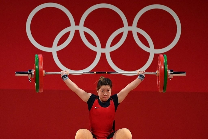 Hoàng Thị Duyên thất bại đáng tiếc tại chung kết cử tạ Olympic