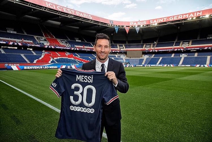 Ngày ra mắt chính thức của Messi tại PSG