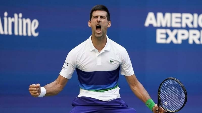 Djokovic ngược dòng để bước vòng 4 US Open 2021