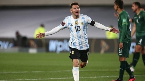Messi lập hat-trick, Argentina thắng tưng bừng