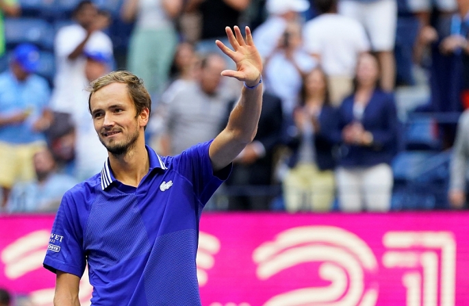 Đánh bại “hiện tượng” Auger-Aliassime, Medvedev lần thứ 2 vào chung kết US Open