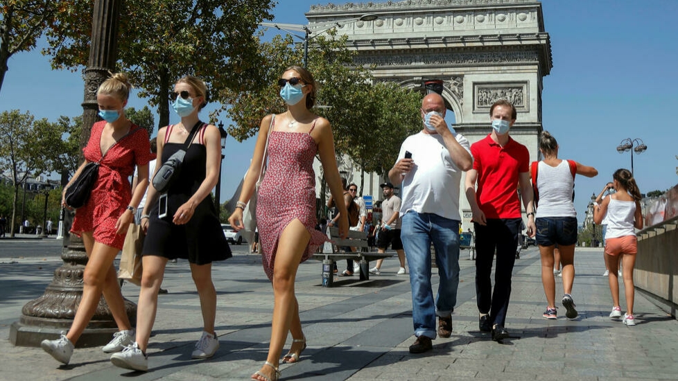Hơn 52% dân số Pháp có kháng thể chống lại virus SARS-CoV-2