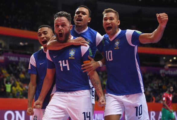Xác định được cặp bán kết đầu tiên tại Futsal World Cup 2021