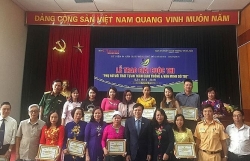 Trao giải cuộc thi “Phụ nữ với trật tự an toàn giao thông và văn minh đô thị” lần thứ III