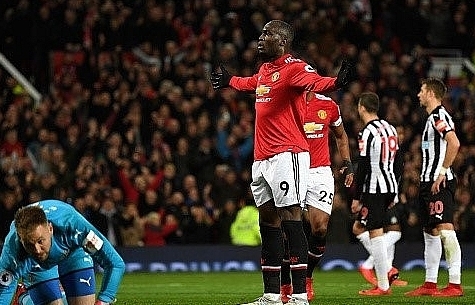 Pogba trở lại, M.U hủy diệt Newcastle tại Old Trafford