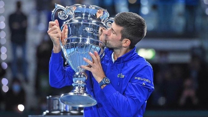Djokovic khởi đầu thuận lợi tại ATP Finals 2021
