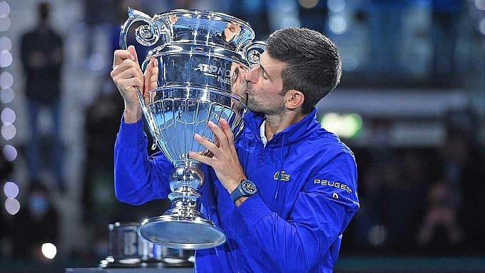 Djokovic khởi đầu thuận lợi tại ATP Finals 2021