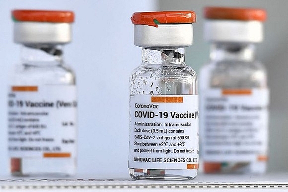 Vắc-xin của hãng Sinovac sẽ được tiêm mũi tăng cường tại Malaysia.