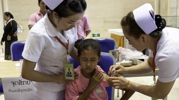 Gần 65% người trưởng thành đã tiêm vắc-xin ngừa Covid-19 tại Lào